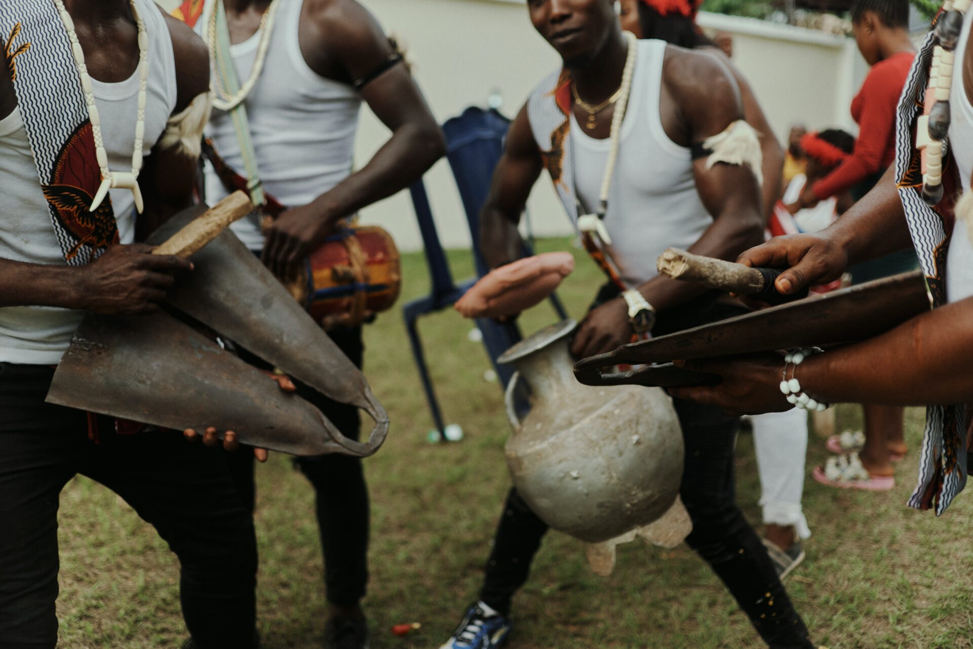 Intelligent Nigerians, Home Languages